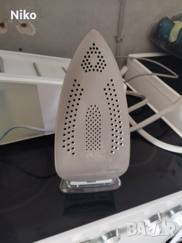Парогенератор/Център за гладене Braun, снимка 2 - Ютии - 43490821