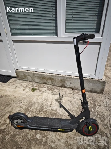 Тротинетка Xiaomi 2 pro, снимка 2 - Други спортове - 50807585