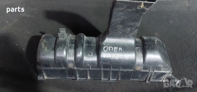 Горна Част Филтърна Кутия Опел Кадет Е Дизел - 90144210, снимка 4 - Части - 47432926