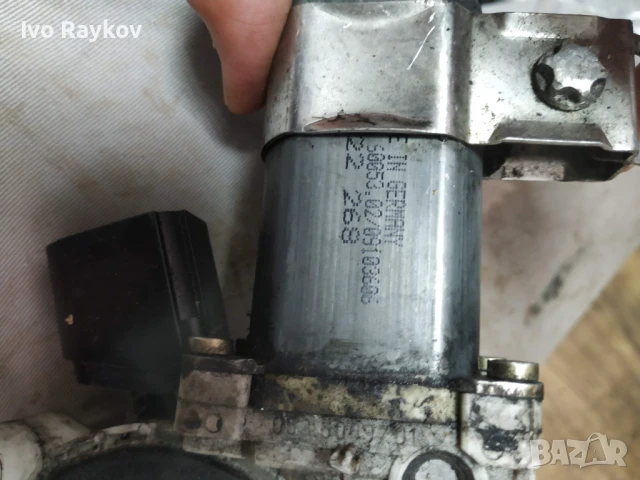 заден десен стъклоповдигач , HONDA Civic 8 , CM011810,605230 , снимка 4 - Части - 51223435