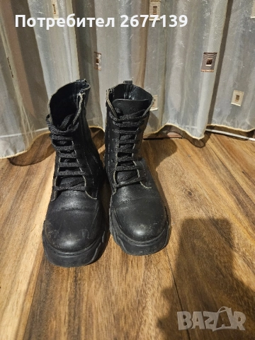 Два чифта детски кожени боти , снимка 5 - Детски боти и ботуши - 51924473