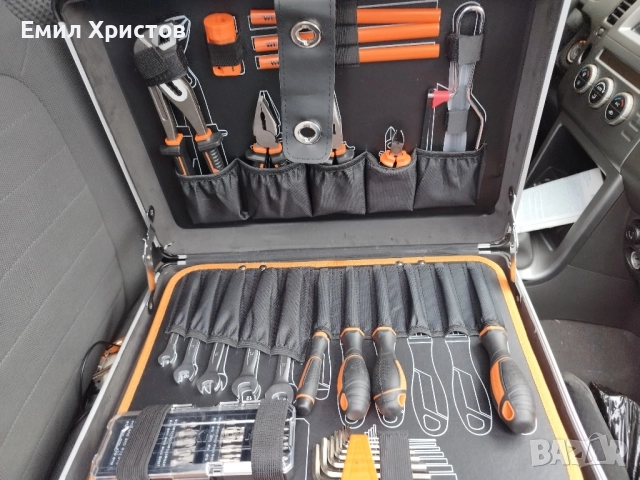 Комплект инструменти Werckmann, 104 части, алуминий, 46 см, снимка 2 - Куфари с инструменти - 52319097