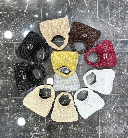 чанти Miu Miu , снимка 8 - Чанти - 50580437