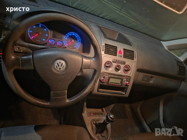 vw touran , снимка 8 - Автомобили и джипове - 52881235