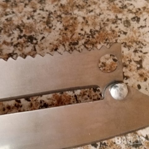 Уред за изкормване, почистване на рибени люспи, катофобелачка и отварачка, снимка 3 - Аксесоари за кухня - 43573862