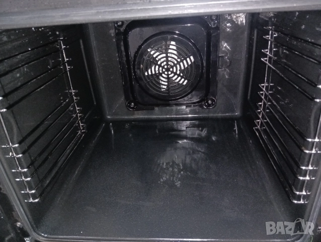 Като нова свободно стояща печка с керамичен плот Gram с две години гаранция!, снимка 7 - Печки, фурни - 51940240