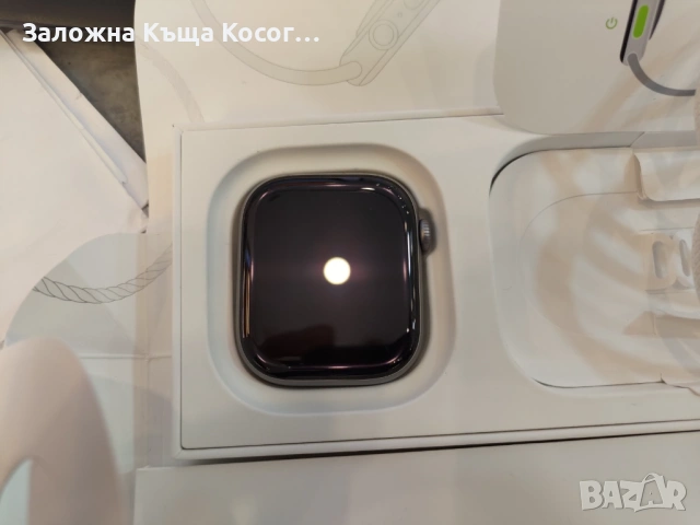 Apple Watch Series 11 46mm gps, снимка 3 - Смарт часовници - 53137918