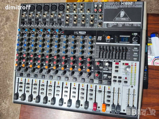 Behringer XENYX X 1832 USB Смесителен пулт, снимка 5 - Ресийвъри, усилватели, смесителни пултове - 53151821