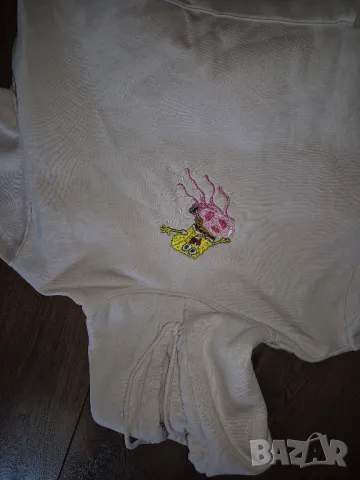 Суитчър Спонджбоб, снимка 2 - Суичъри - 49243326