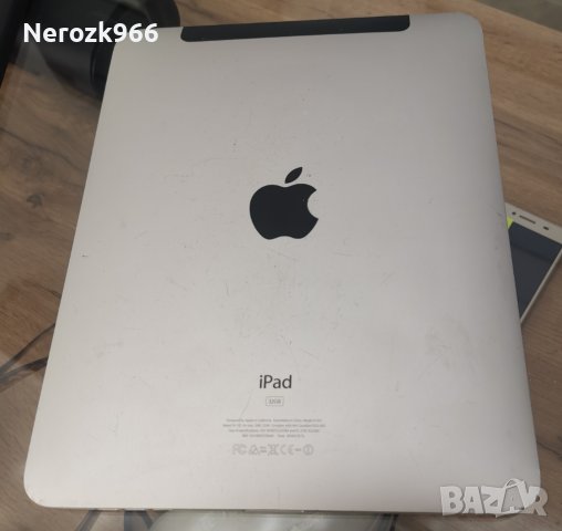 Apple iPad Wi-Fi + 32GB 24,6 см (9.7") , снимка 2 - Таблети - 37133730