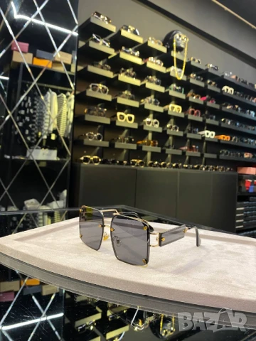 очила с черен обикновен калъф и ув защита bvgari chanel hermes, снимка 3 - Слънчеви и диоптрични очила - 51410512