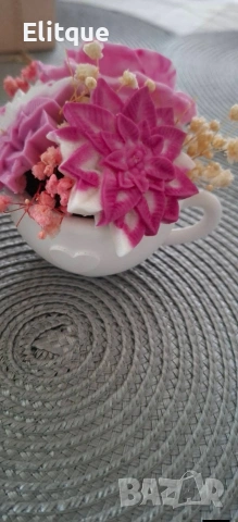 ръчно изработени сапунени свещи в чаша, снимка 3 - Декорация за дома - 53445225