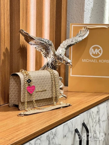 чанти guess michael kors , снимка 10 - Чанти - 51302025