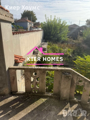 Двуетажна къща в с. Бодрово,общ. Димитровград, снимка 11 - Къщи - 52193896