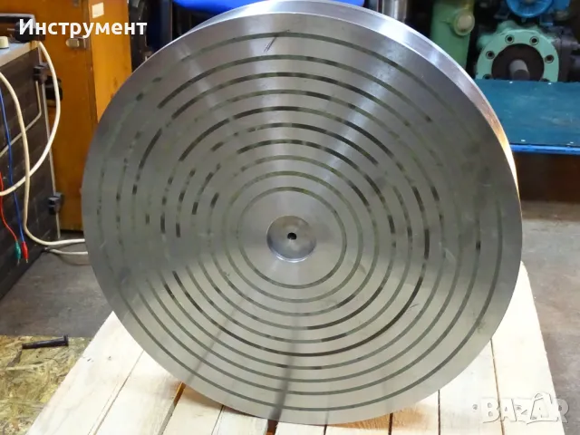 Магнитна маса кръгла Elektro-Magnet C 500 electromagnetic table VEB TGL10272, снимка 2 - Резервни части за машини - 49027323