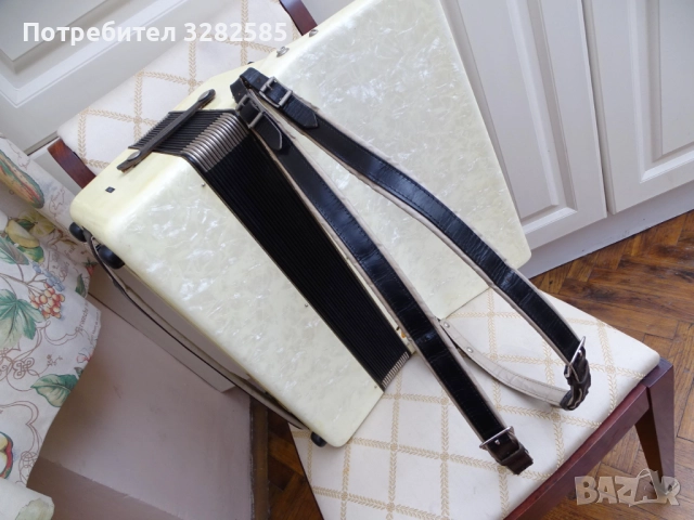 Акордеон Велтмайстер Стела 60 баса, снимка 16 - Акордеони - 52804496