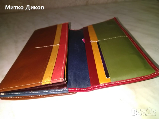 Бет кат кожено портмоне като ново 185х95мм, снимка 4 - Портфейли, портмонета - 53056842