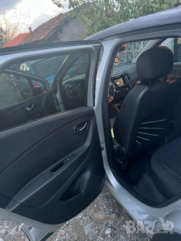 Renault Captur, снимка 7 - Автомобили и джипове - 53598823