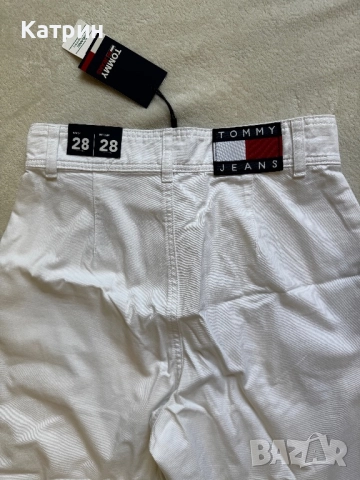 Tommy Jeans 3/4 - бели дънки, снимка 4 - Дънки - 51637611