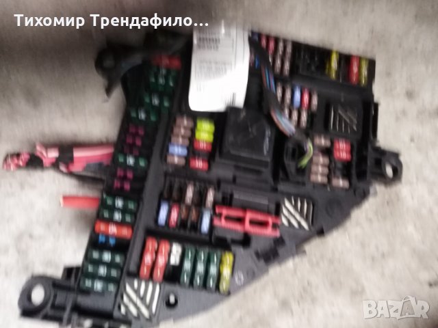 BMW 5 Series F10 F11 rear power distribution fuse relay box module unit 9252813-01, 3-1703345-1 F, б, снимка 4 - Части - 27742619
