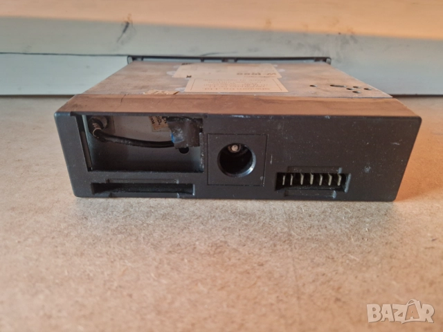 Радиокасетофон за кола, снимка 4 - Радиокасетофони, транзистори - 52927530