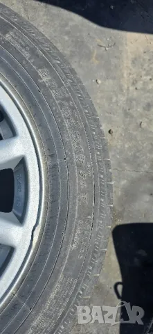 оригинална резервна джанта от Ауди 100, снимка 3 - Гуми и джанти - 50028466