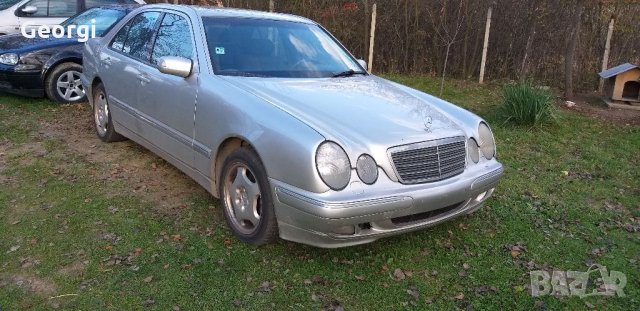 MERCEDES E 240 БЕНЗИН., снимка 1 - Автомобили и джипове - 33600435