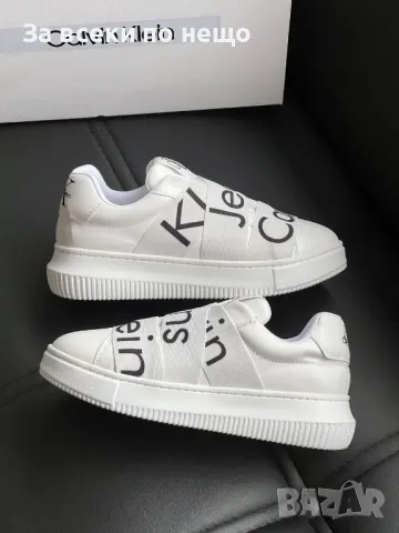 Calvin Klein Дамски Бели Маратонки С Черно Лого👟Дамски Спортни Обувки Келвин Клайн Код E252, снимка 3 - Маратонки - 50412623