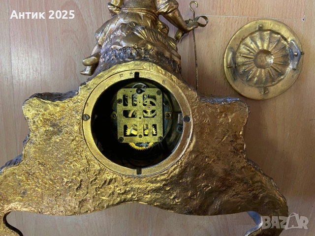Старинен бронзов часовник с порцеланови вложки, снимка 5 - Антикварни и старинни предмети - 52501667
