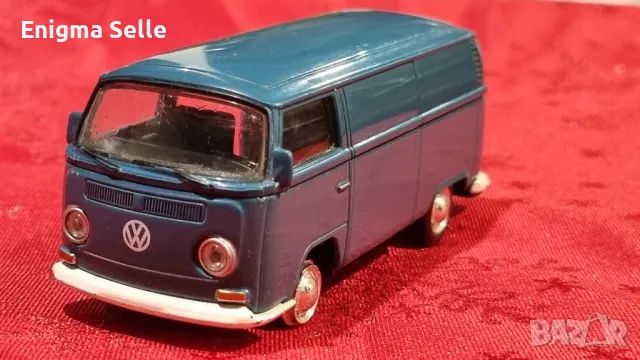  Метален колекционерски Volkswagen T2 Panel Van Maisto 