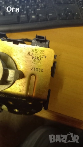 Брава заден капак за Форд Фокус хечбег 99-04г.  43102-FE, снимка 3 - Части - 53431177