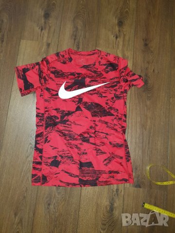 Nike dri-fit  тениска червена