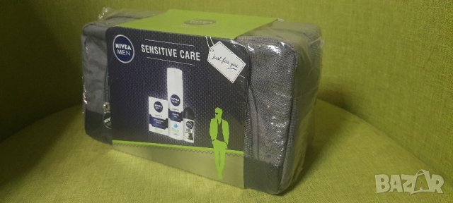 Мъжки козметичен комплект NIVEA Sensitive с несесер, снимка 2 - Мъжка козметика - 25435447