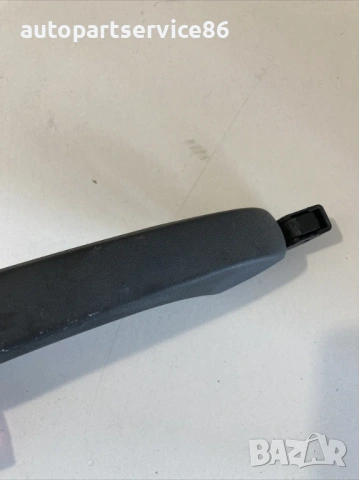 Дръжка за външната страна на предна лява врата за Jeep Patriot 2.0 Crd (2008) , снимка 2 - Части - 53564172