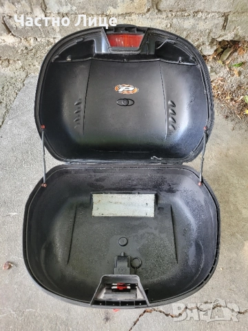 Куфар за мотор Givi Simply от Yamaha Majesty, снимка 6 - Мотоциклети и мототехника - 51633518