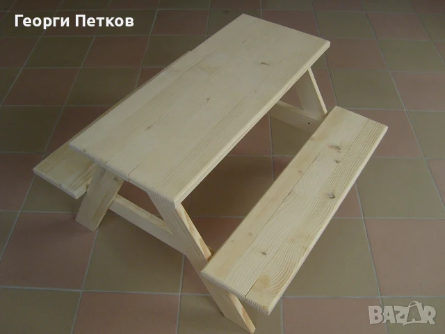 Детска учебна масичка с пейки -85х80х50см., снимка 6 - Мебели за детската стая - 50762642