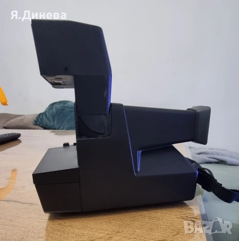 Моментален фотоапарат Polaroid AF 660, снимка 3 - Фотоапарати - 52068463
