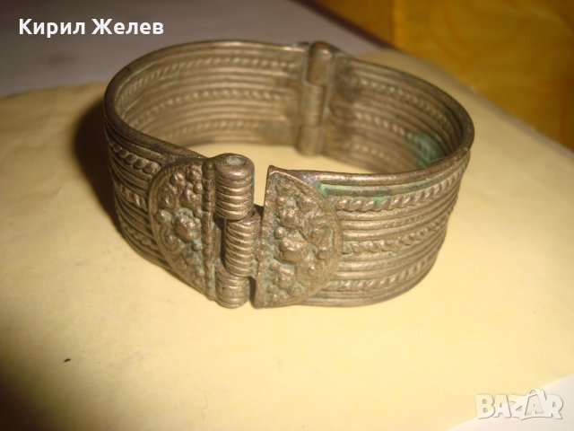 19 ВЕК ВЪЗРОЖДЕНСКА САЧАНЕНА ГРИВНА с ЩИФТ СРЕБЪРНА МАЙСТОРСКА СТАРА РЪЧНА ИЗРАБОТКА НАКИТ 6627, снимка 13 - Антикварни и старинни предмети - 33214924