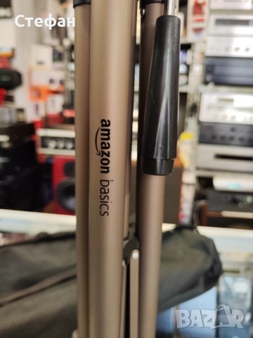 Amazon Basics 50-инчов олекотен преносим статив за монтиране на камера с чанта, за фотография при пъ, снимка 6 - Чанти, стативи, аксесоари - 51971863