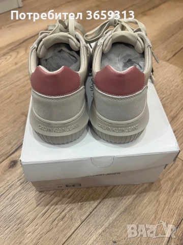 Дамски кецове Calvin Klein Jeans, снимка 4 - Кецове - 52893287