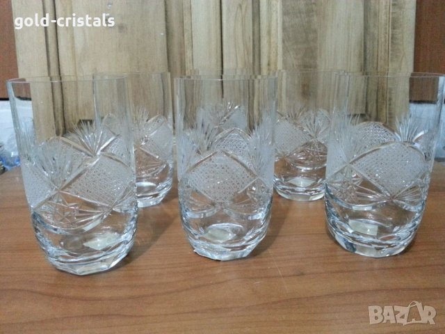 Кристални чаши, снимка 1 - Антикварни и старинни предмети - 35529969