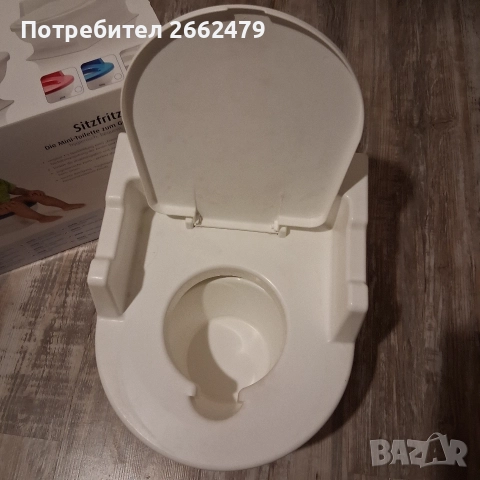 Продавам детска тоалетна на Reer.