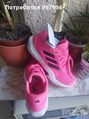 Оригинални маратонки ADIDAS - 40 2/3, снимка 8 - Маратонки - 51308392