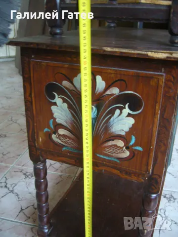 Старинни Нощни Шкафчета - Рисувани, снимка 7 - Шкафове - 47920611