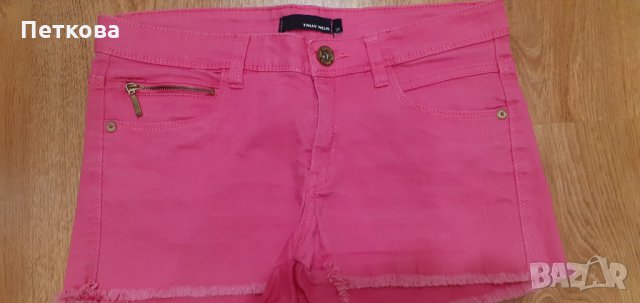 Дънкови панталонки , снимка 2 - Къси панталони и бермуди - 33136566