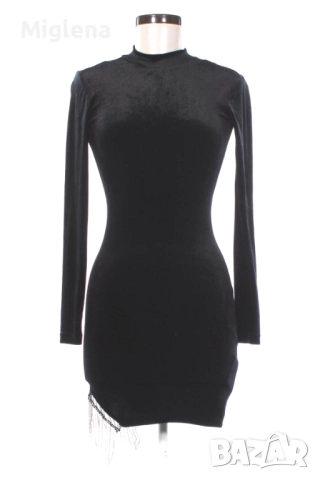 Рокля с гол гръб , снимка 3 - Рокли - 52774468