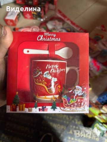 Коледни порцеланови комплекти, снимка 17 - Чаши - 51999089