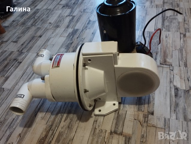 Помпа Rheinstrom 12v, аварийна за лодки и яхти., снимка 4 - Водни помпи - 43943182