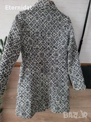 Палто черно и бяло вълна , снимка 5 - Палта, манта - 43199660