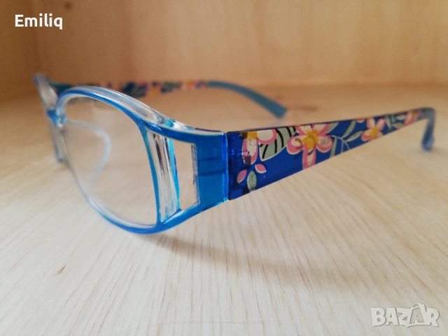 Дамски Диоптрични Рамки, снимка 4 - Слънчеви и диоптрични очила - 53046427